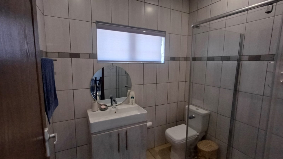 2 Bedroom Property for Sale in Leloko Lifestyle Estate North West